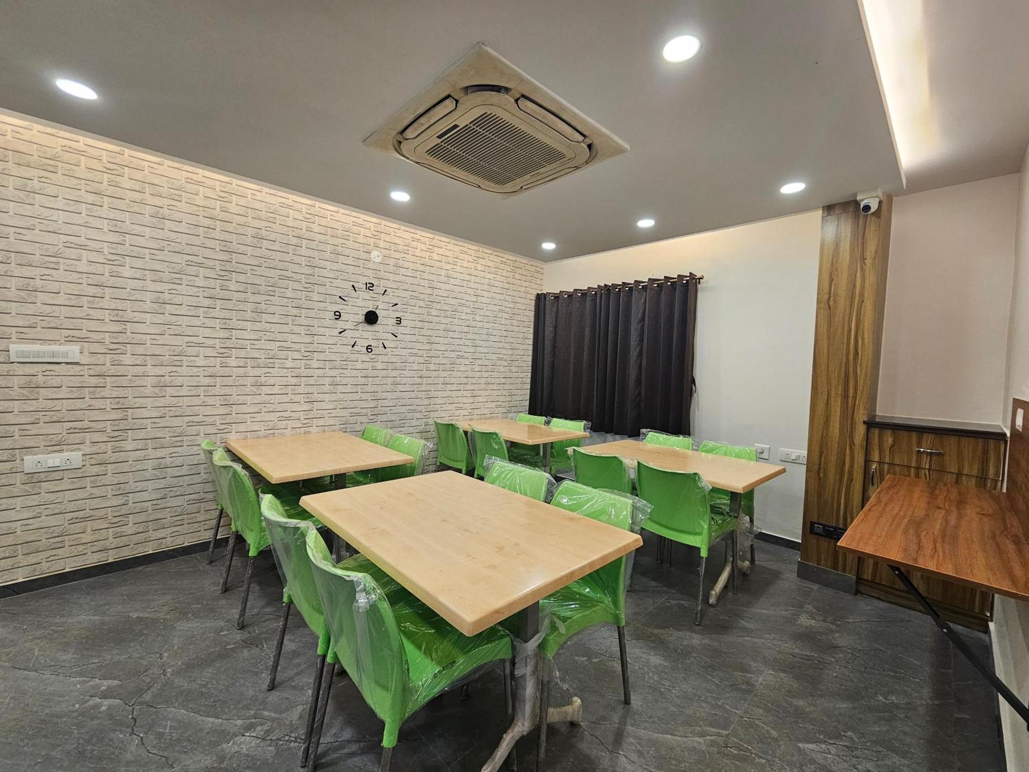 Hotel The Urban Nest Bengaluru Zewnętrze zdjęcie